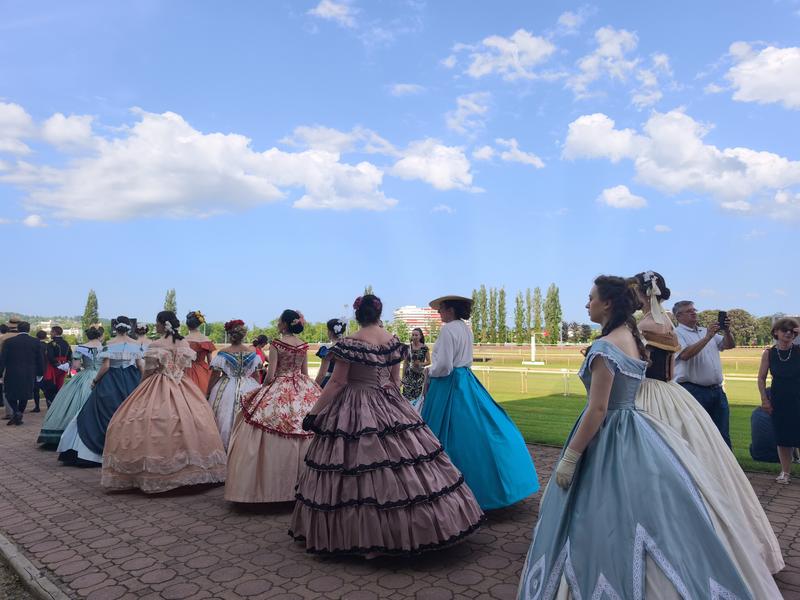 Soir&eacute;e imp&eacute;riale &agrave; l'hippodrome