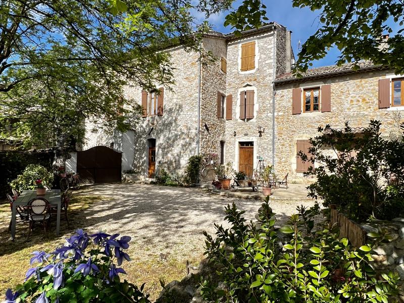 Les Enfants du Barry - La Maison Inès