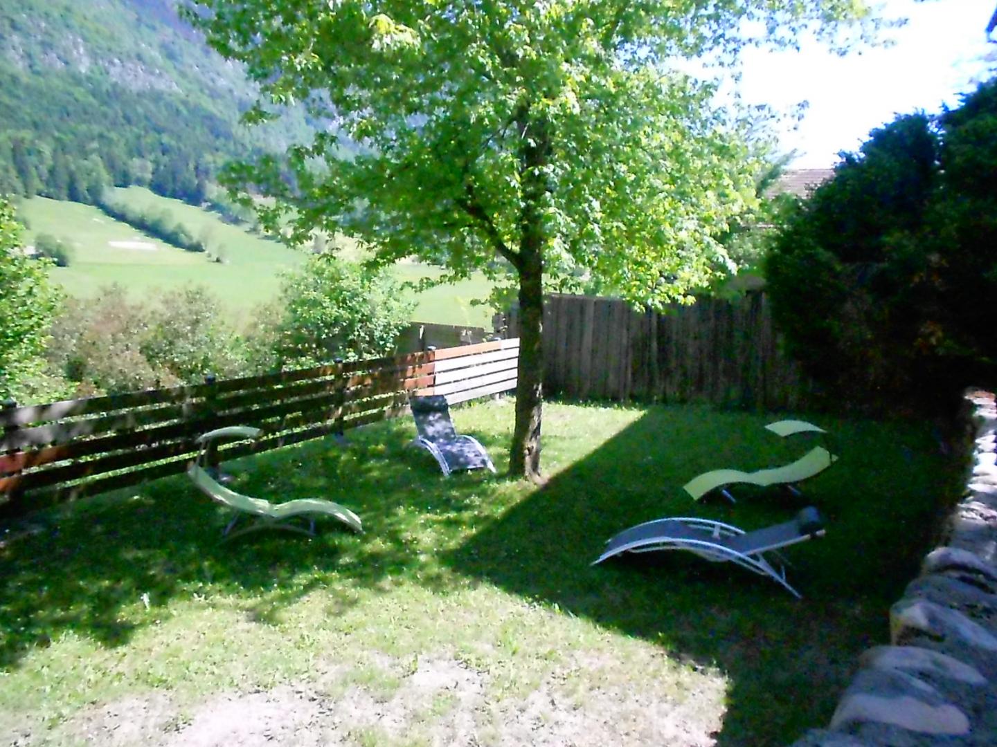 Jardinet privatif au gîte