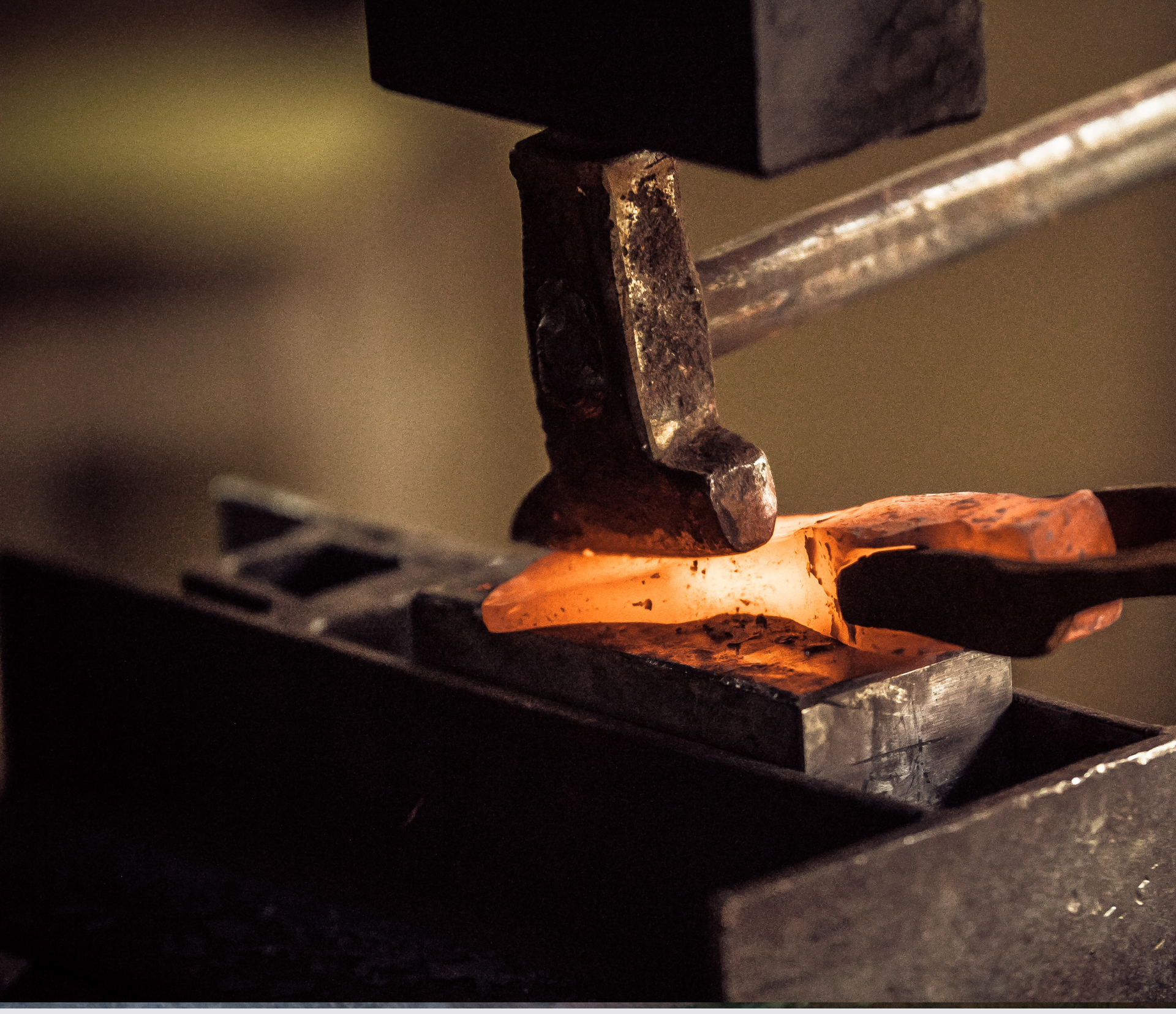 DÉCOUVREZ LA FORGE & LA COUTELLERIE -JOURNÉE PORTES OUVERTES MICHEL VAILLANT_Cluses