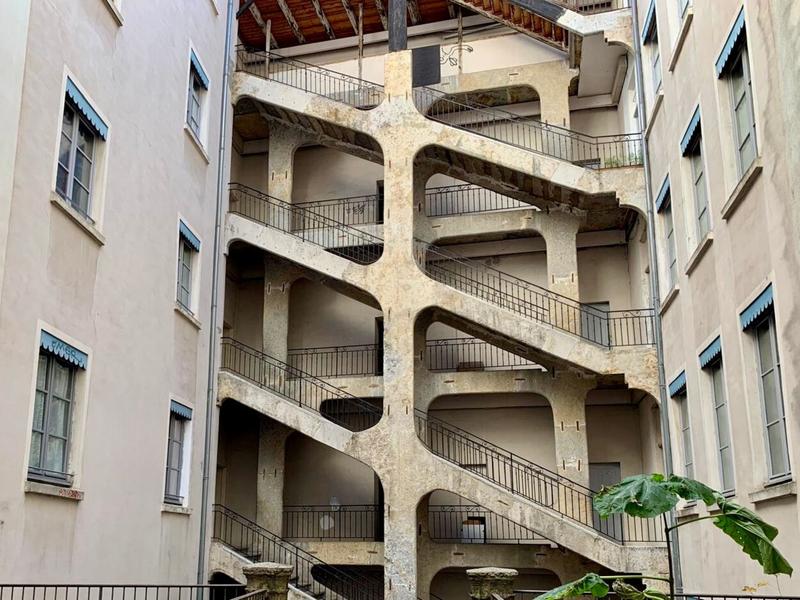La Maison des Canuts et les traboules de la Croix-Rousse_Lyon 4ème