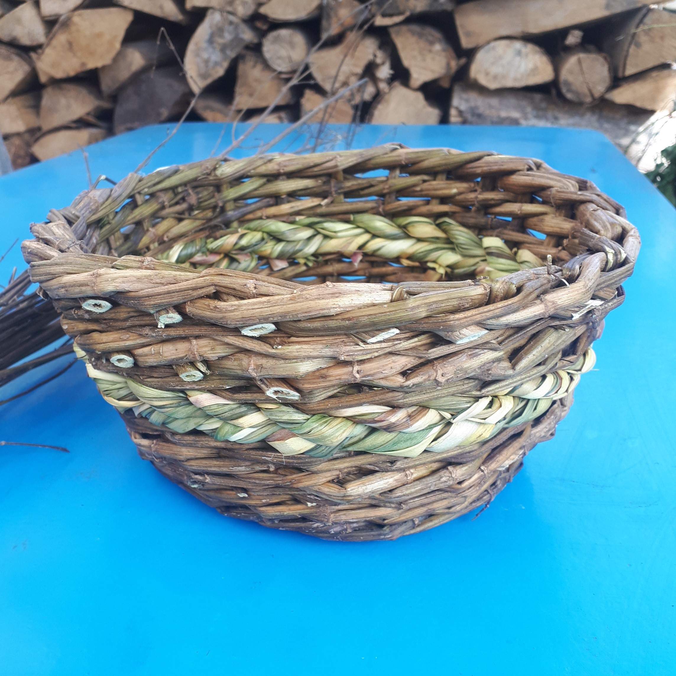 Corbeille ortie carex au Petit Atelier Nature à Mens