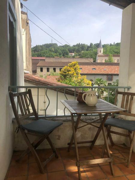 Le Petit Gîte <i class=