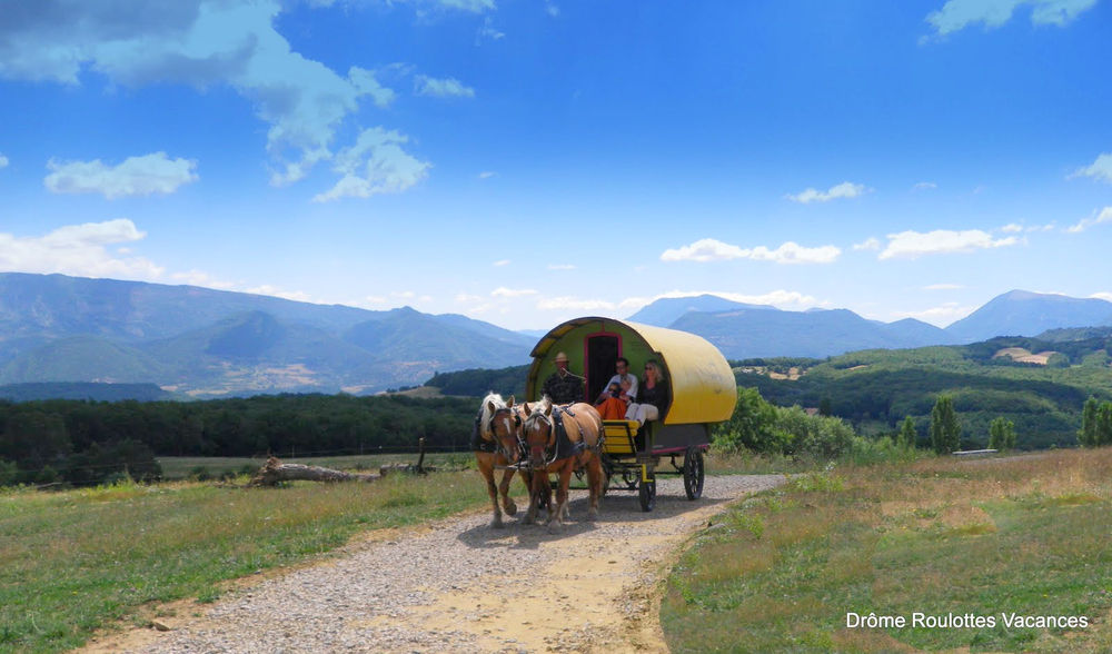 Une semaine de bohème en roulotte tirée par des chevaux