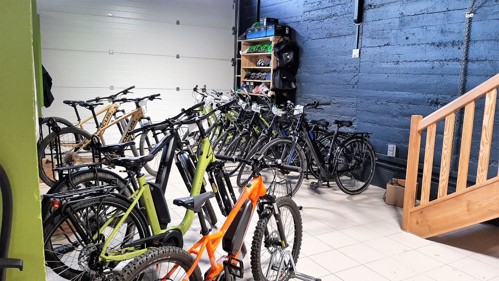 Stations Bee's à Brives-Ch.