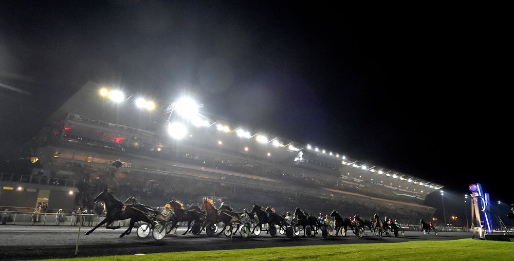 L'hippodrome, la nuit 