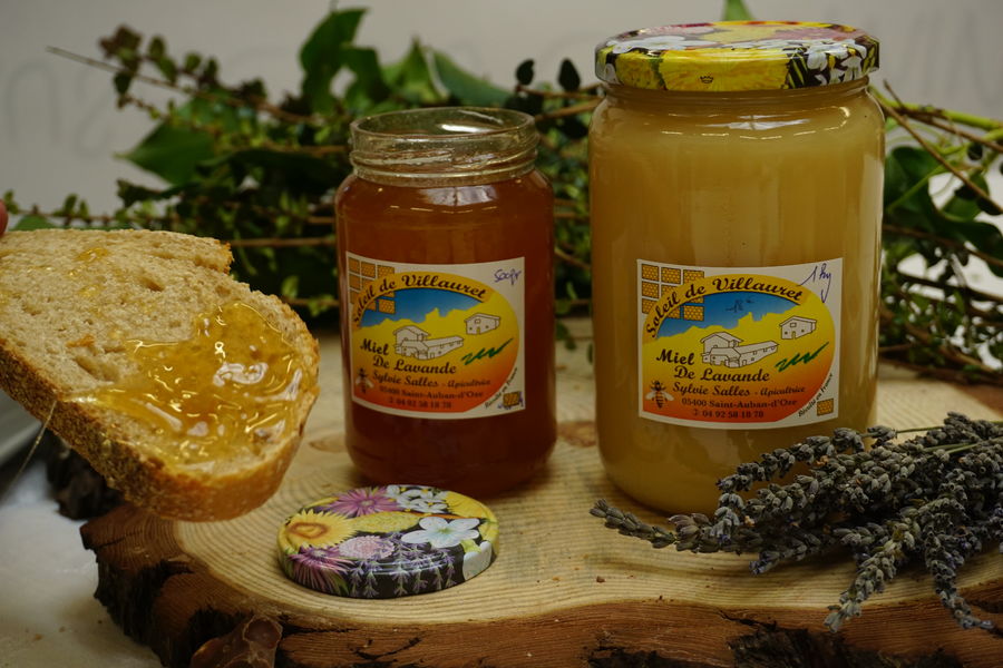 Dégustation de miel du val d'Oze - © Lisa Simtob
