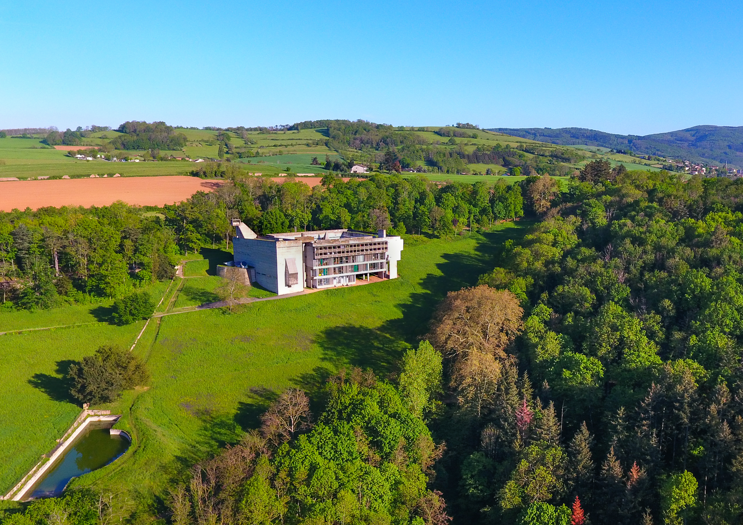 Couvent extérieur Ouest Mai 2023