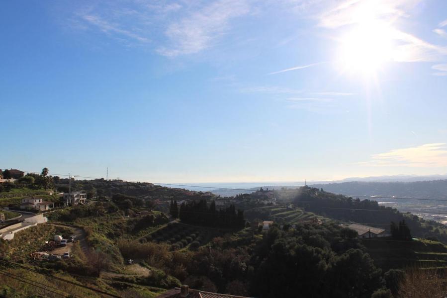 Vue depuis le Gîte La Terrasse d'Azur à Nice Gîtes de France Côte d'Azur