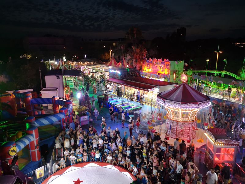 Funnyland by night