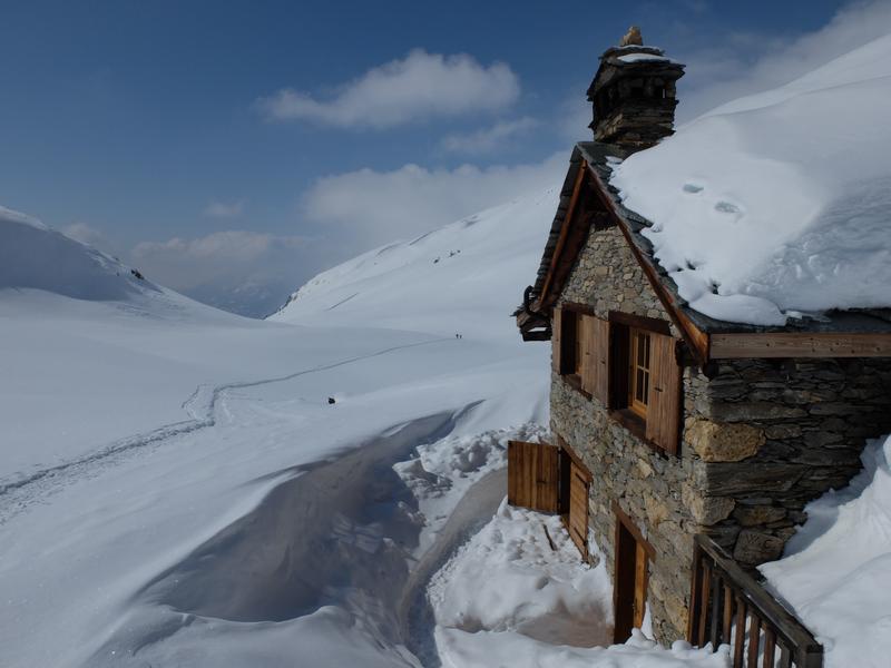 val-cenis-lanslevillard-refuge-vallonbrun-hiver