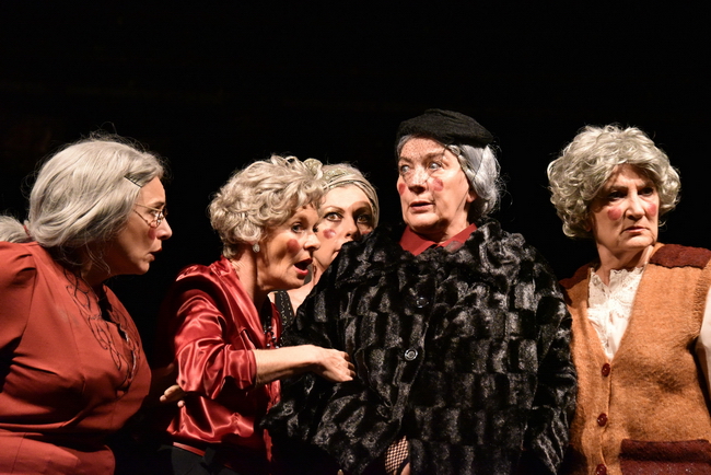 Théâtre « Le cimetière des éléphants » à l'Espace arc en ciel de Chalais