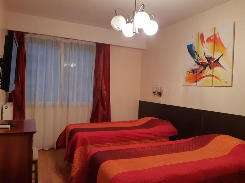 chambre à 2 lits jumeaux (90x190)