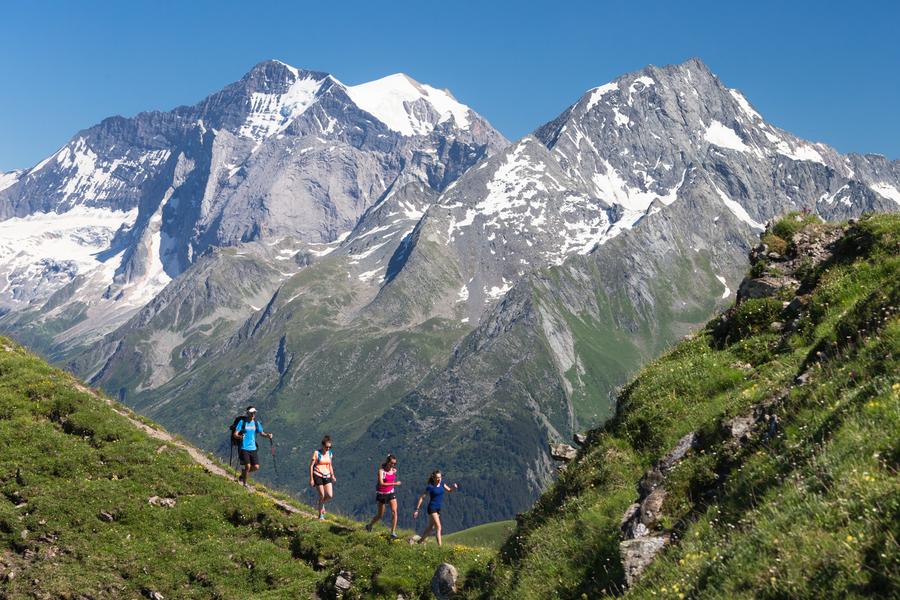 Crêtes Mont Jovet vue sur les glaciers - Bozel