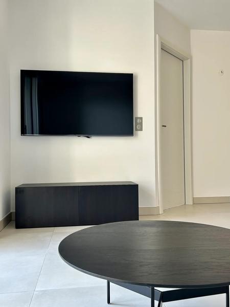 Smart TV + Wifi (fibre) Gratuit