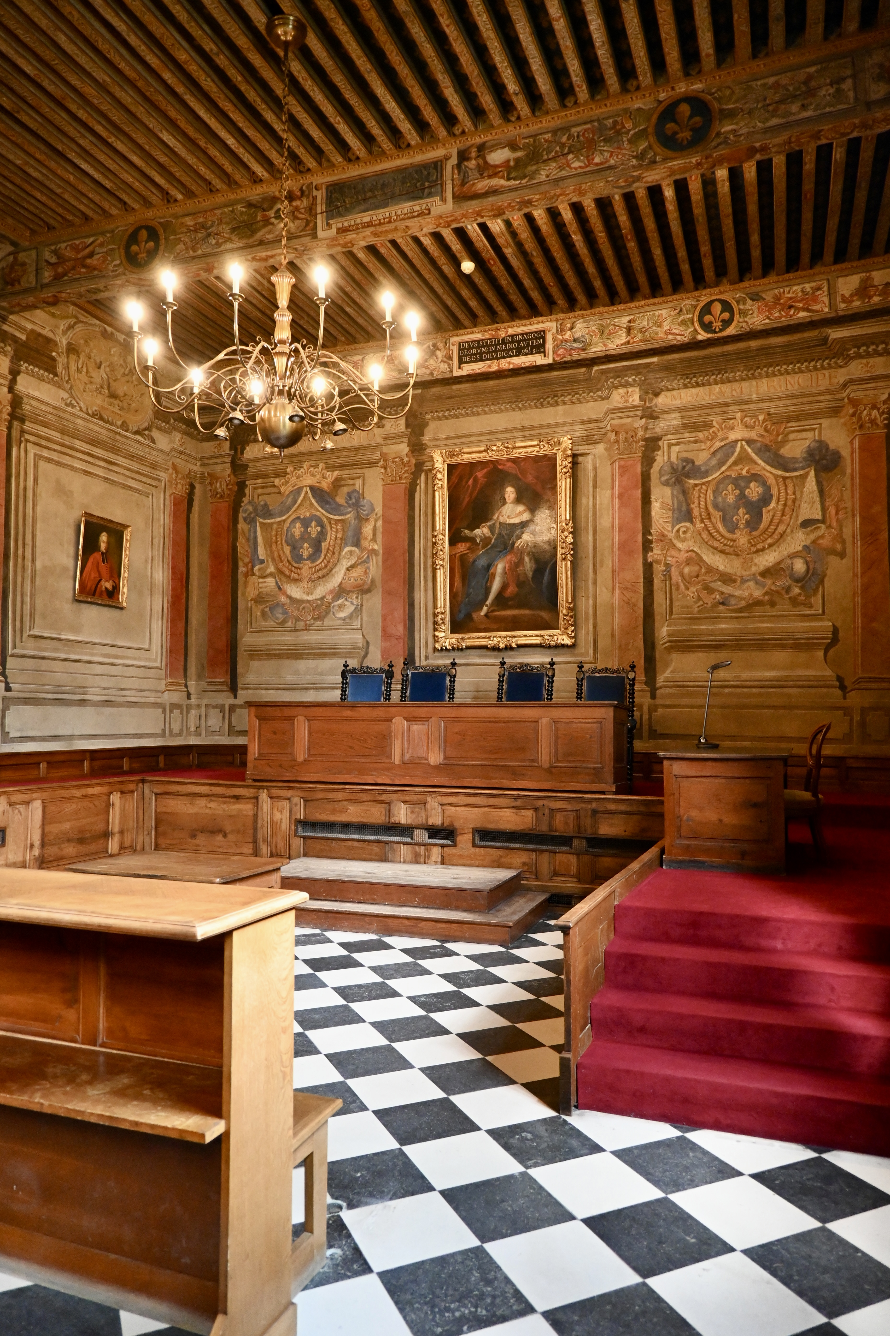 Visite guidée de la ville et la salle d'audience du Parlement de Dombes