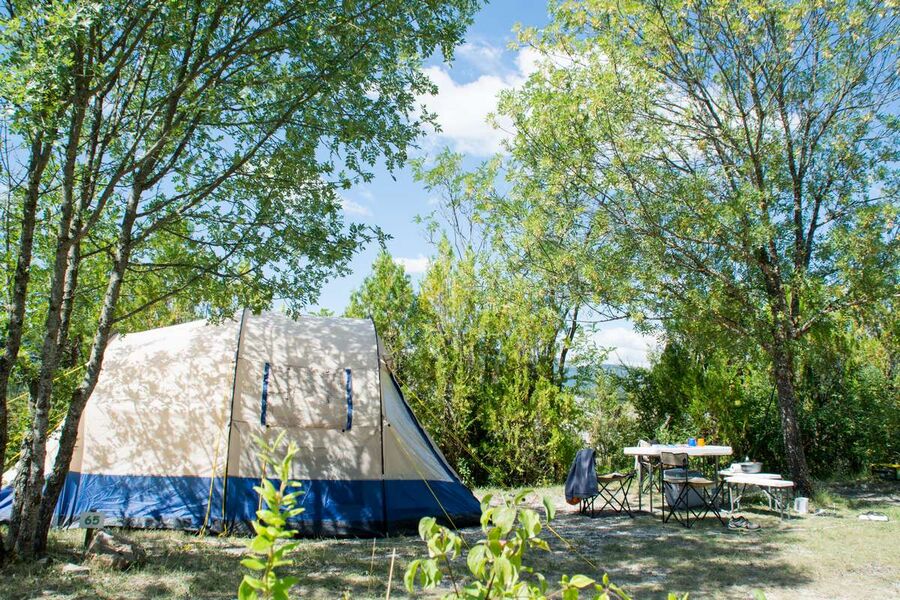 Camping Les Hauts de Rosans - © Camping Les Hauts de Rosans