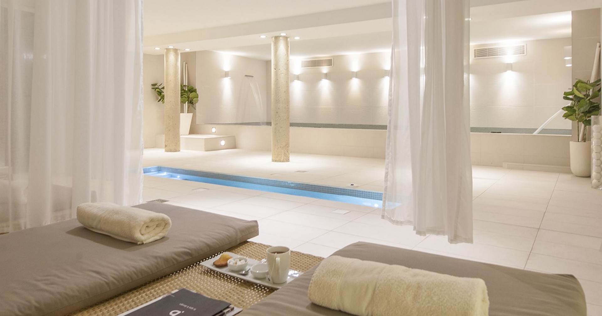 B Design et Spa, Paradou - photo 2