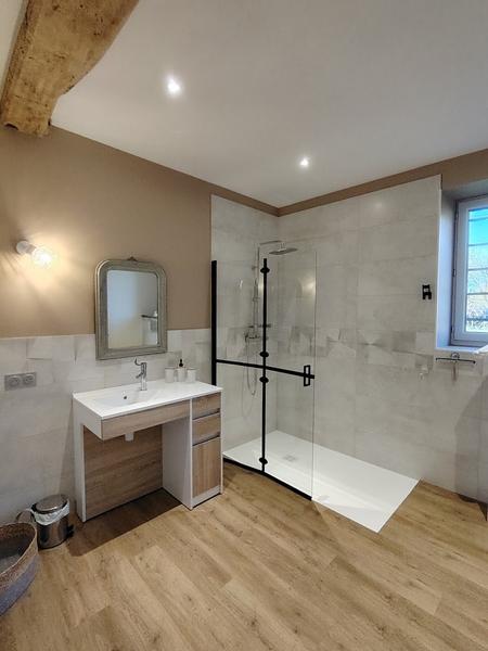 Salle Bain Hirondelle