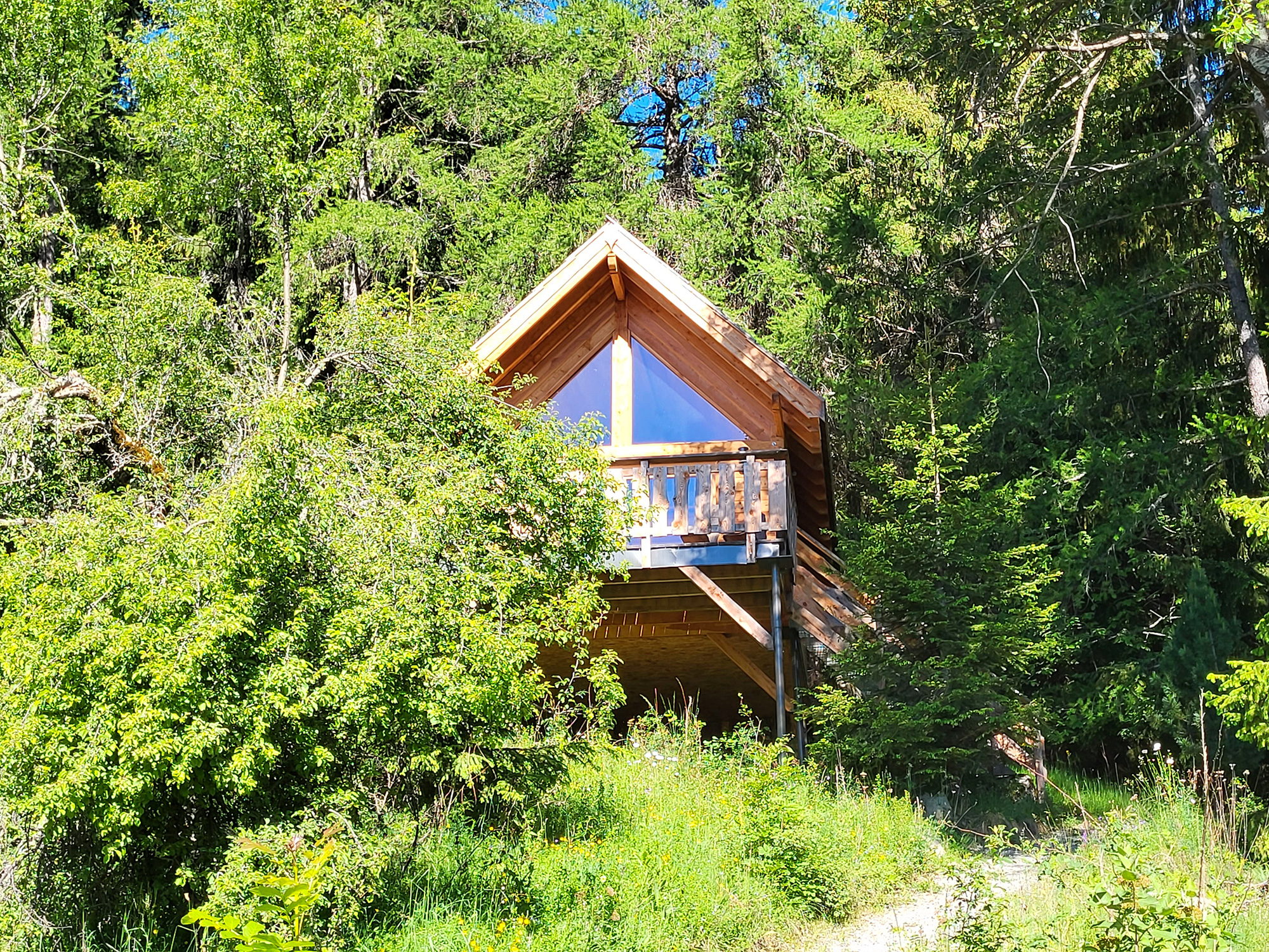 Les Cabanes du Domaine de l'Esperluette - Hébergement insolite au Lauzet-Ubaye