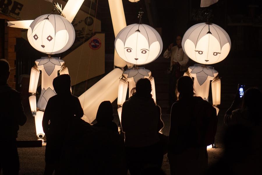 Spectacle déambulatoire 