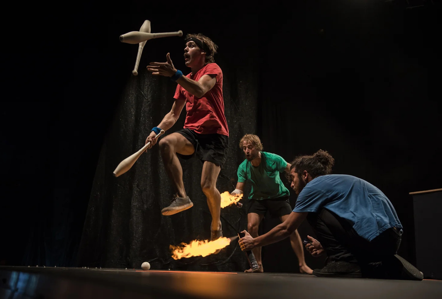 Piti Peta Hofen - Spectacle Est Dans La Rue_La Toussuire
