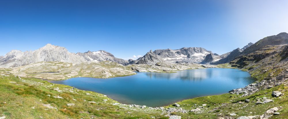 Vallon d'Ambin, été lac et montagnes