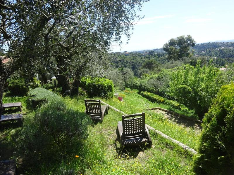 Gîte Le Dionel-Espaces extérieurs-Colomars-Gîtes de France des Alpes-Maritimes