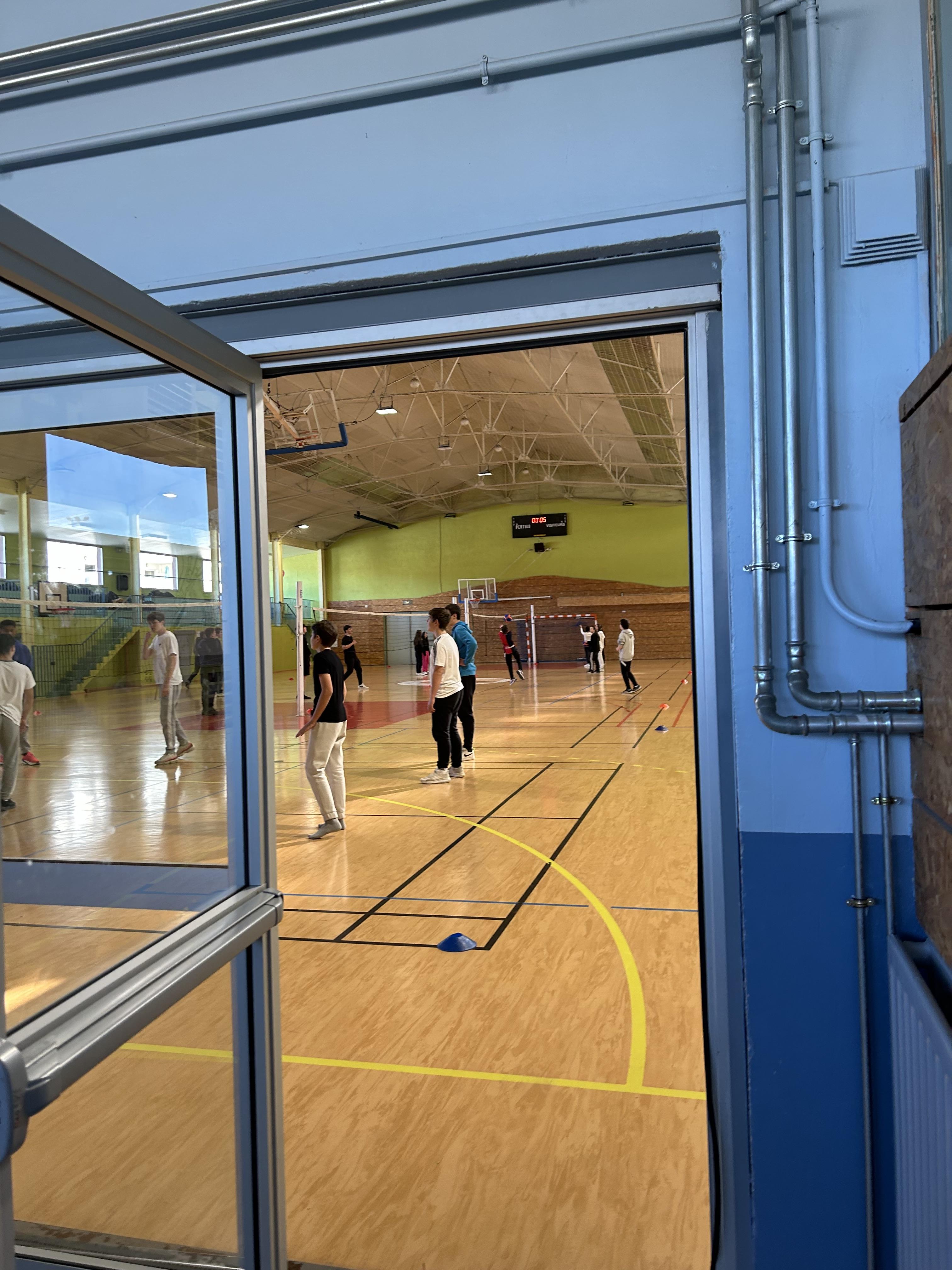 Halle multisports Complexe sportif Verdun est, Pertuis - photo 2