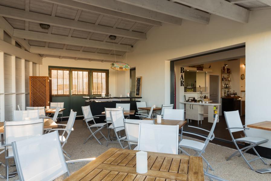 Terrasse abritée