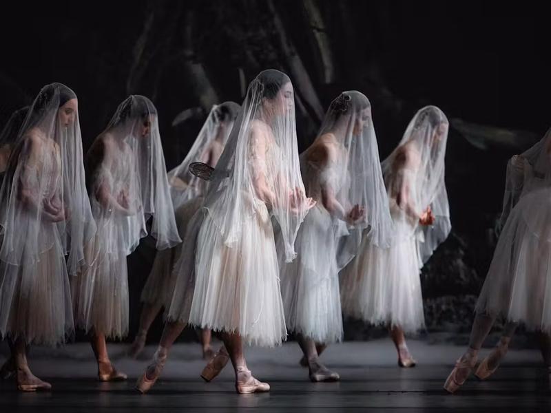 Giselle - retransmission d'un ballet_Usson-en-Forez