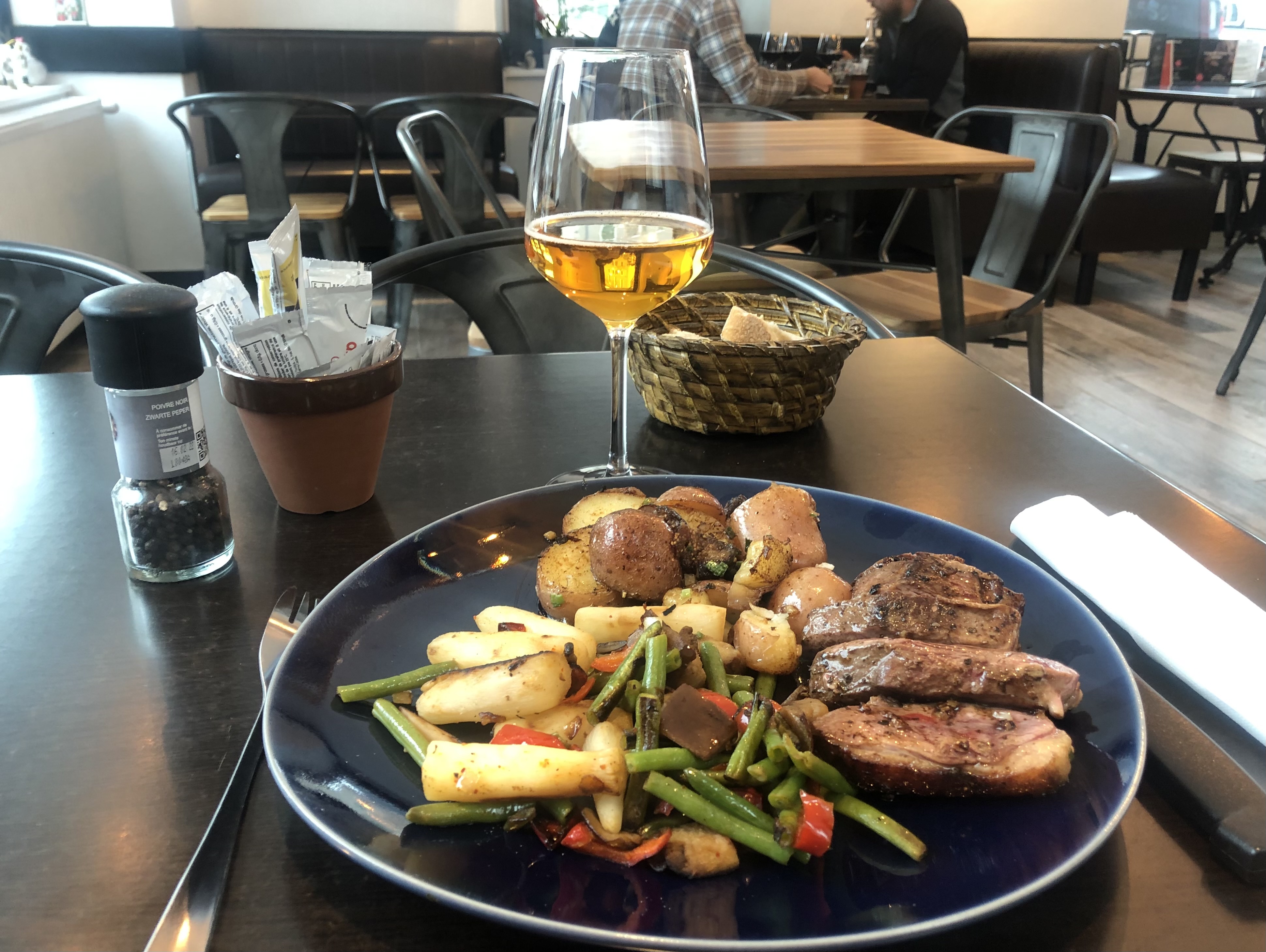 Présentation assiette et verre