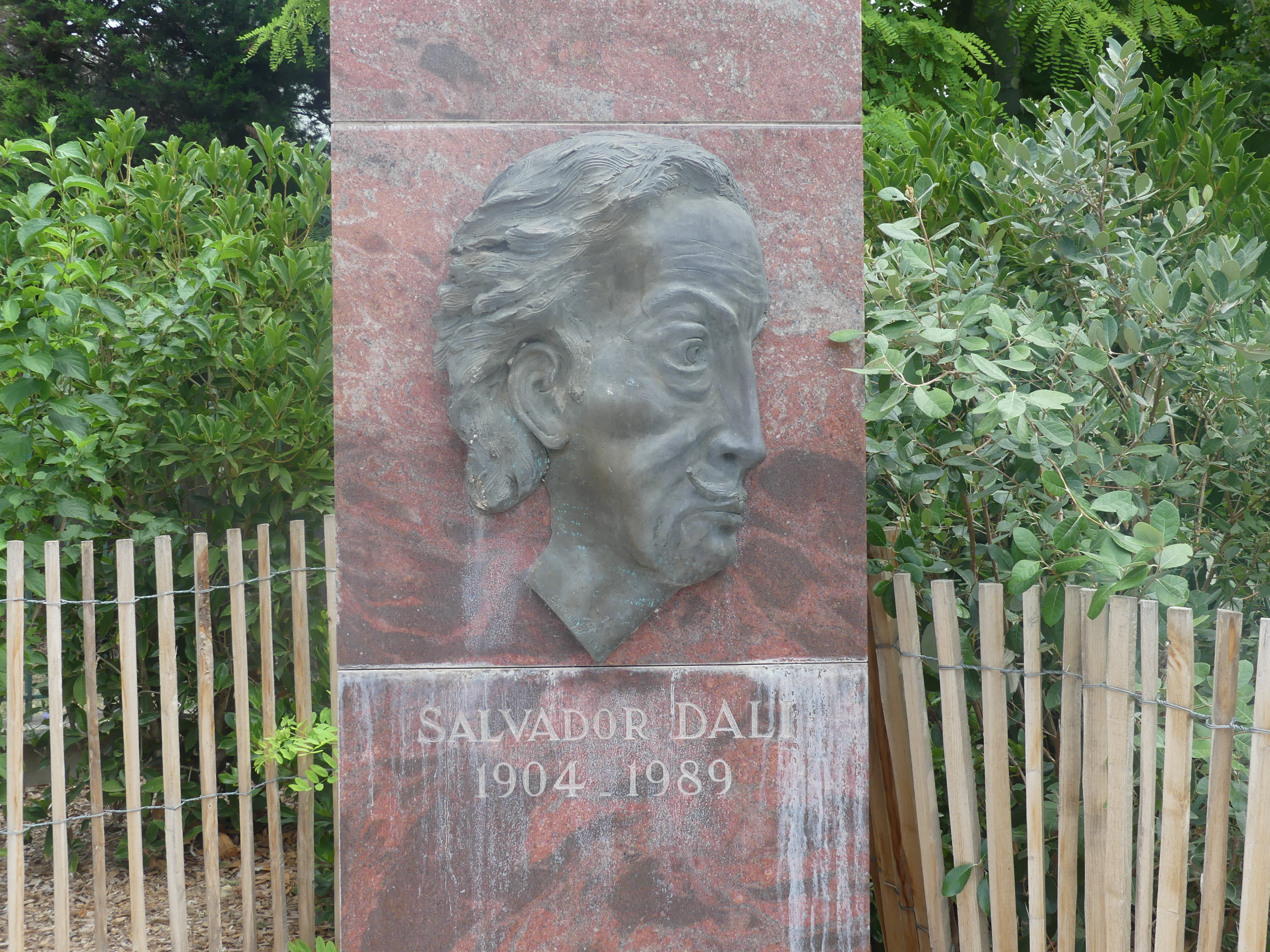 Jardin Salvador Dali, Marignane - photo 11