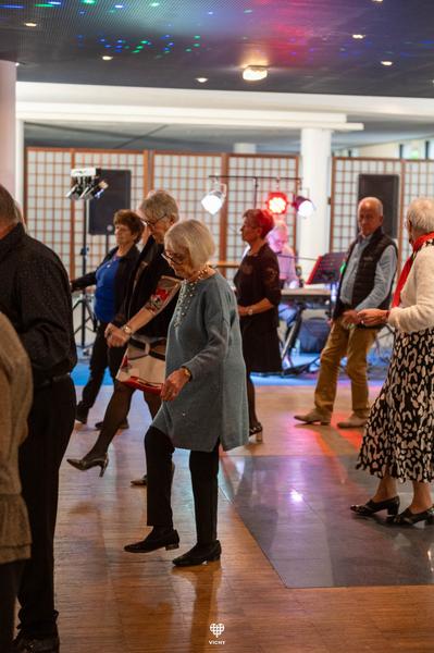 On danse &agrave; Vichy