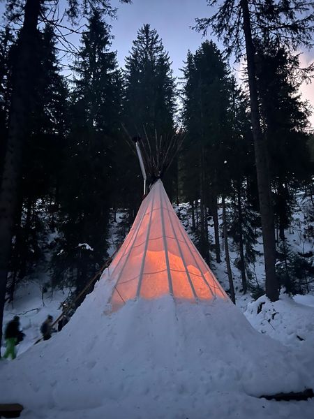 Night hike and meal in tipi or caban igloo