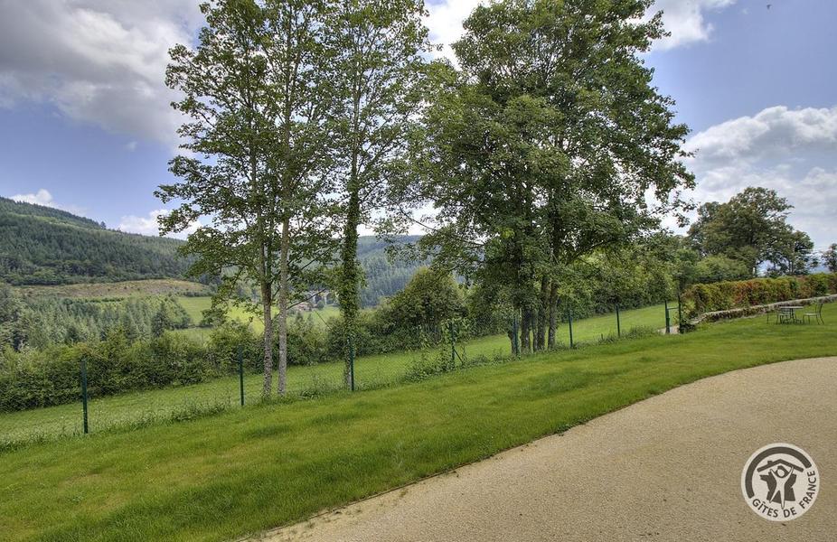 Grand Gîte - 34 personnes et 11 chambres \