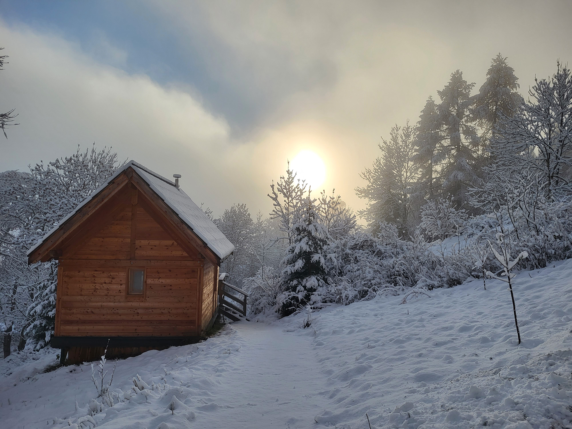 Les Cabanes du Domaine de l'Esperluette - Hébergement insolite au Lauzet-Ubaye