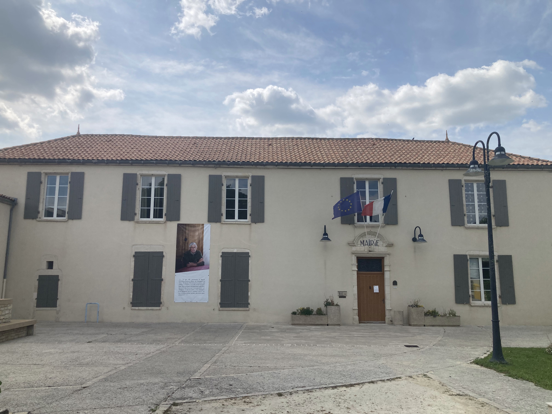 Mairie de Saint Jean de Liversay