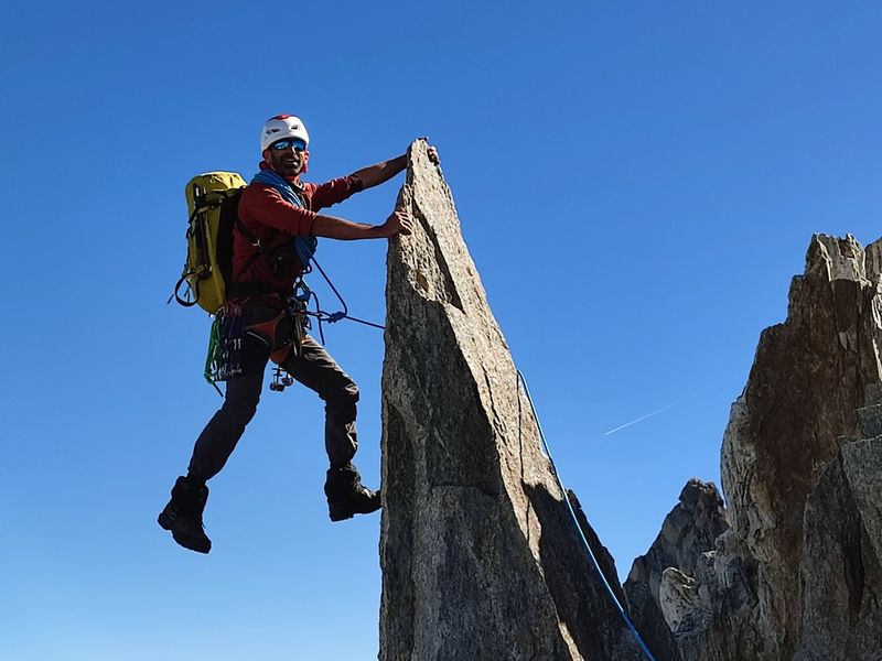 Sur des sommets plus pointus