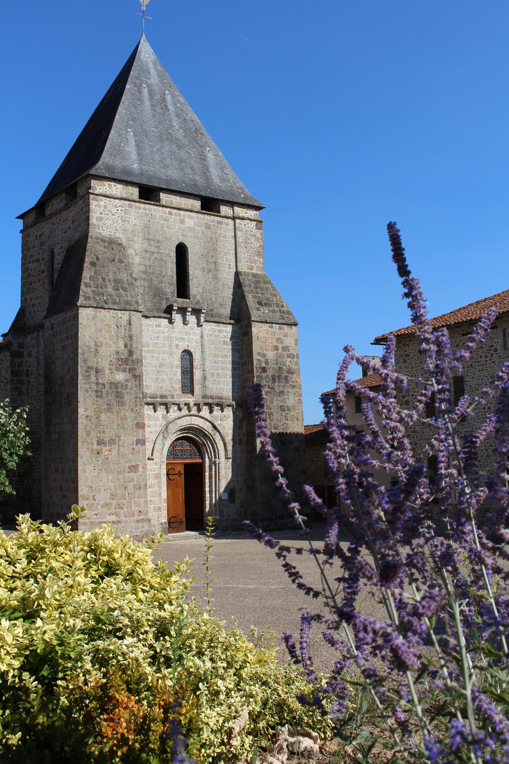 Pressignac : sentier des 3 Goules