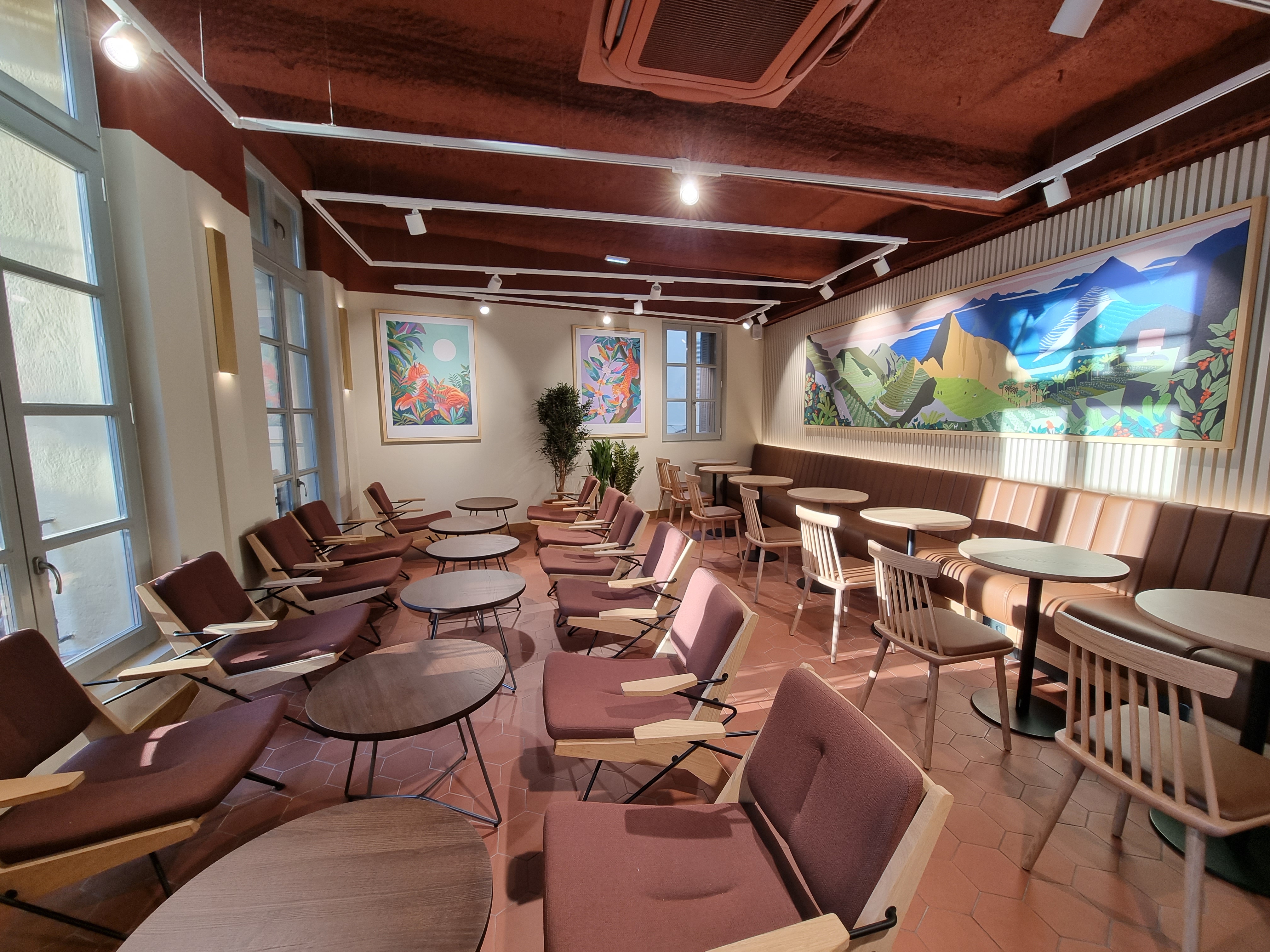 Starbucks — photo 3