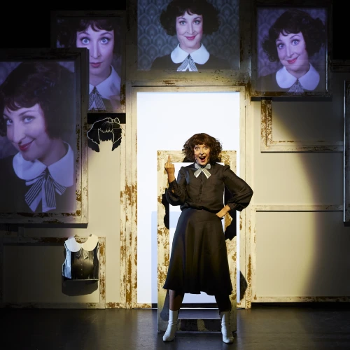 Music-hall - Colette_Annonay