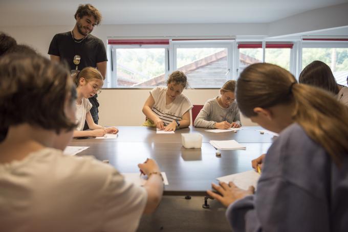 Atelier - Une fenêtre sur l'espace