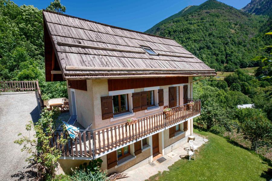 Gîte Les Cytises-Le gîte-Saint-Étienne-de-Tinée-Gîtes de France des Alpes-Maritimes