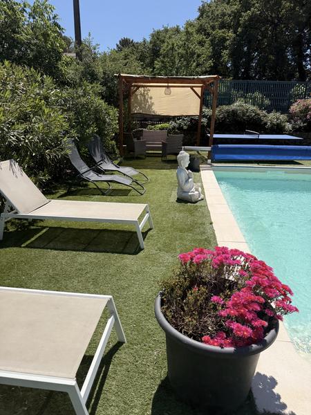 Gîte 4 personnes avec piscine – Élégance, calme et détente - Bollène