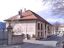 Façade