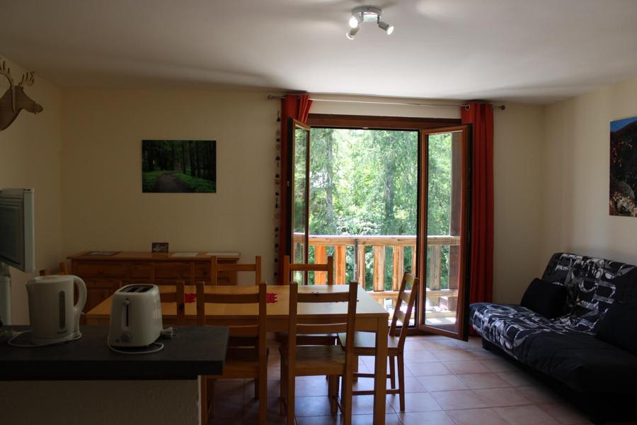 Gîte Les Cerfs-Séjour-Roubion Les Buisses-Gîtes de France des Alpes-Maritimes