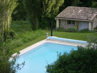 Vue sur la piscine