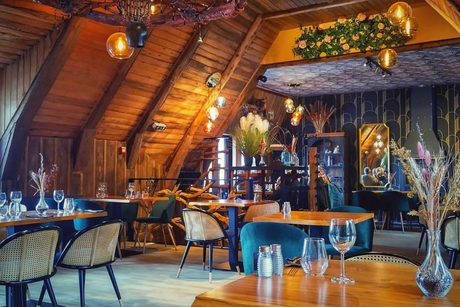 Là-Haut, Restaurant des Hauts Plateaux