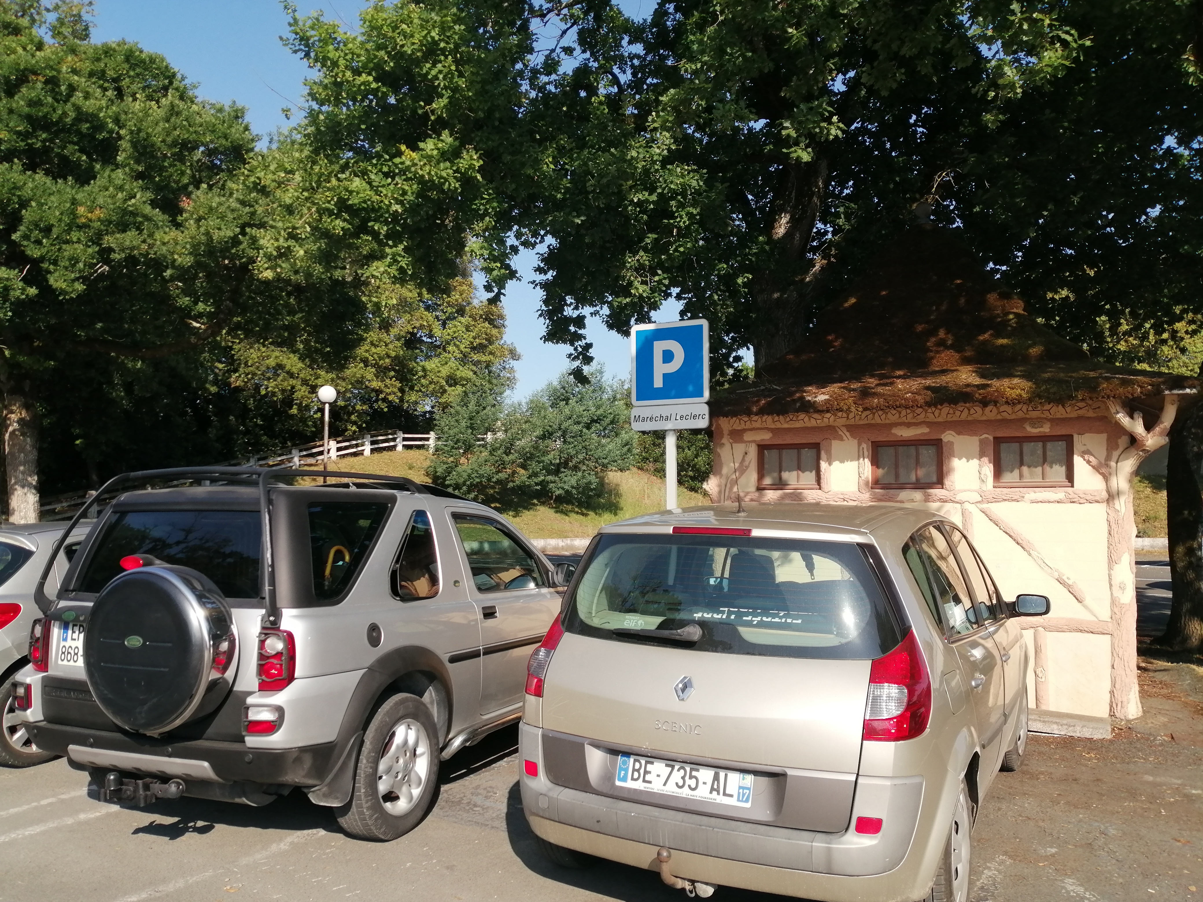 Parking Place du Maréchal Leclerc